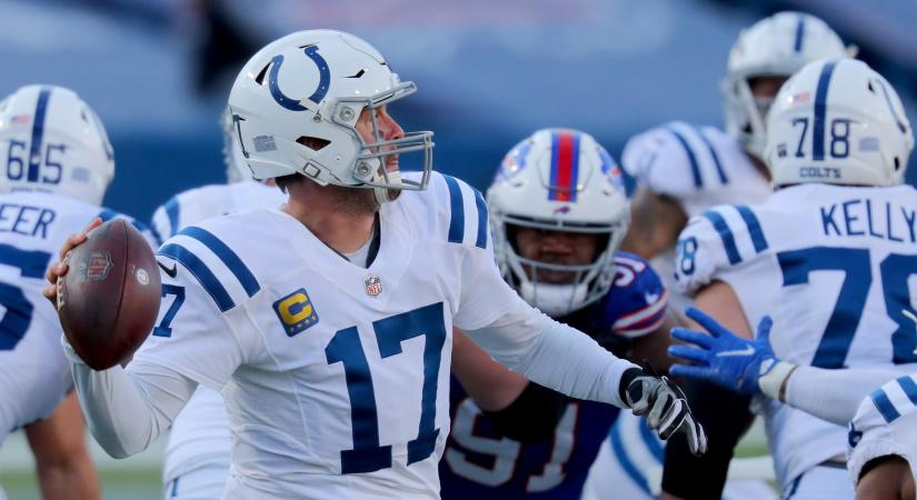 Döbbenetes sztori: 44 évesen térhet vissza az NFL-be a sportág ikonja