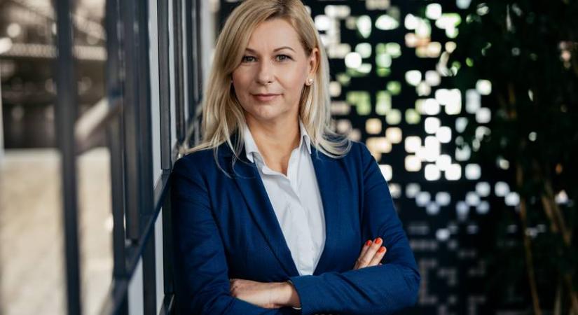 "Az AI nem tévedhetetlen" - Exkluzív interjú Kamasinszki Ritával, a Microsoft Sales Excellence igazgatójával