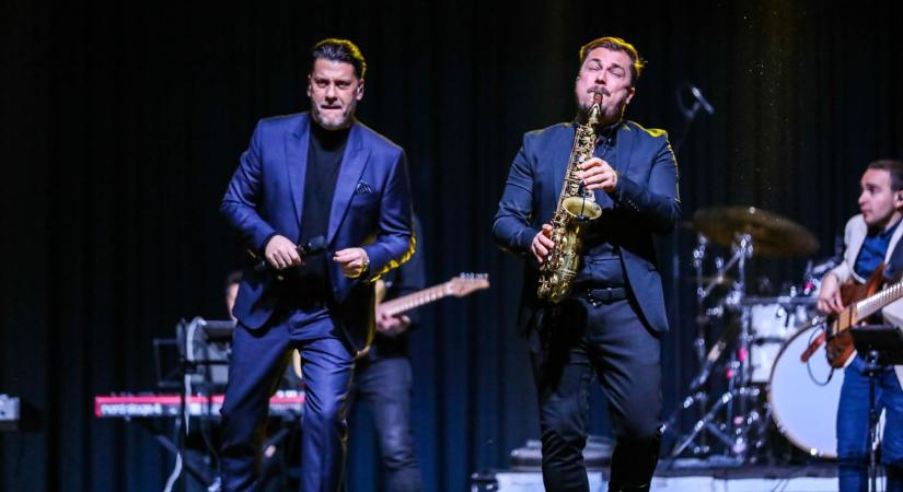 Kökény Attila és Rakonczai Viktor adventi koncerten varázsolta el szombathelyi közönségét