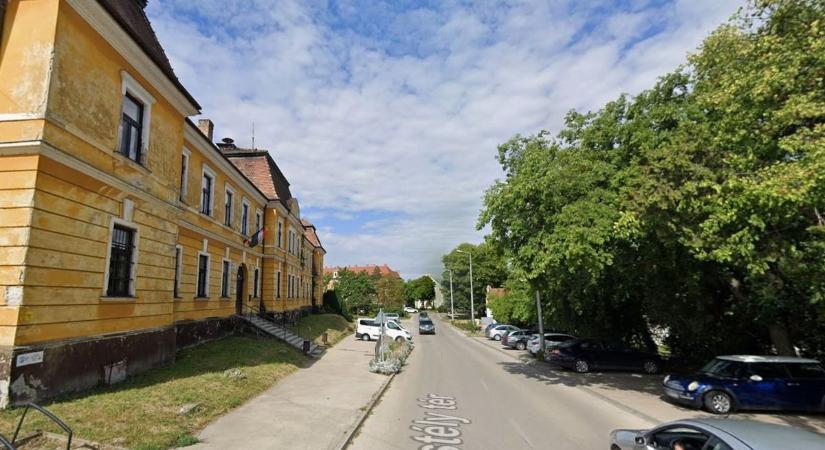 Új gyalogátkelőhelyek épülhetnek Tatán, ennek a szülők örülni fognak