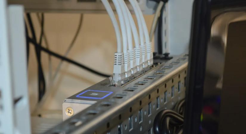 Reagált az internetszolgáltató az országos leállásra