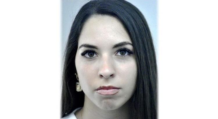 Eltűnt egy 17 éves törökszentmiklósi lány