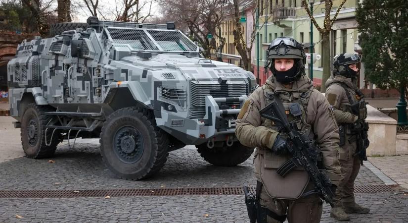 A TEK emberei megszállták a Szőlő utcai intézetet, több szálon folyik a nyomozás
