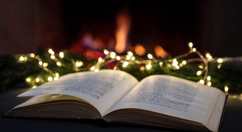 Karácsony POKET módra — különleges irodalmi fesztivál a MOMkultban