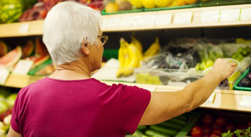 Jól jártak a nyugdíjasok, nagy változást érezhetnek a kasszáknál