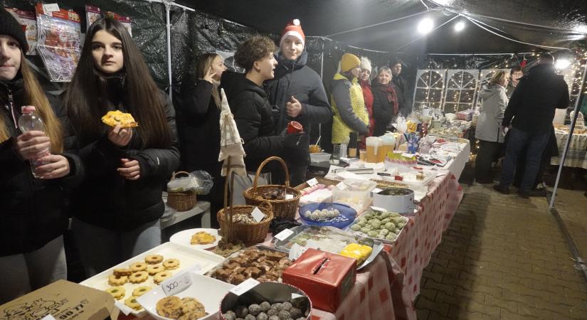 Igazán különleges Biharkeresztes idei adventje