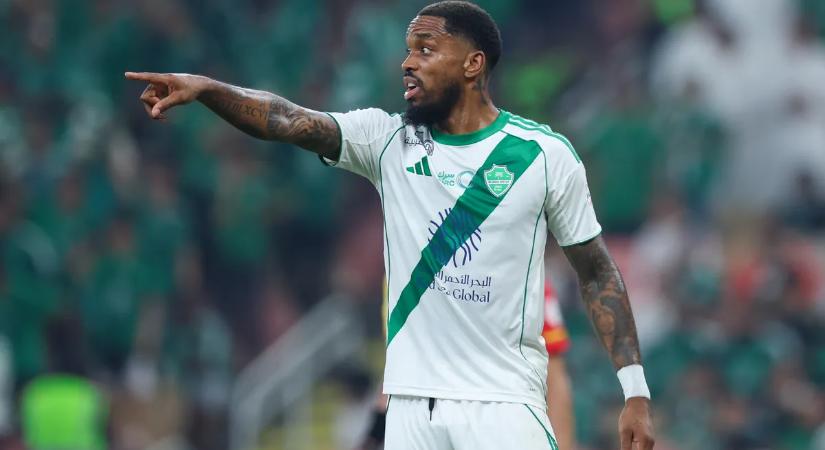 Letartóztatták az angol válogatott támadót, mert lefejelt egy rajongót