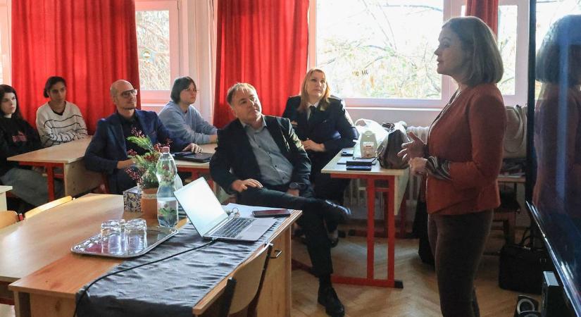 Közelebb a jogi hivatásokhoz – rendhagyó nyílt nap Szekszárdon