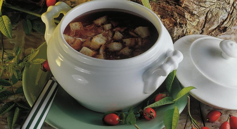 Valódi családi szertartás: kanalazni a vasárnapi húslevest