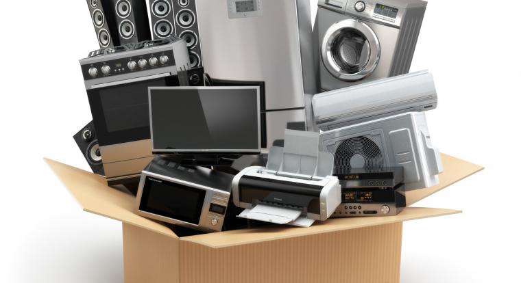 A közösségi média fáradhatatlan reklámhadjárata adósságba taszítja a fogyasztókat