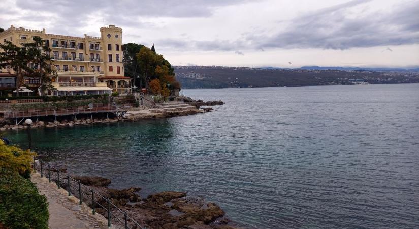 Adventi ragyogás az Adrián – Opatija ünnepi varázslatba öltözik