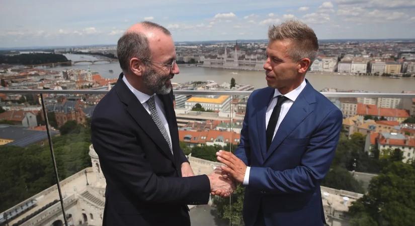 A Tisza-csomag részeként engednék Brüsszelnek a migránsok betelepítését – újabb leleplező nyilatkozatok!