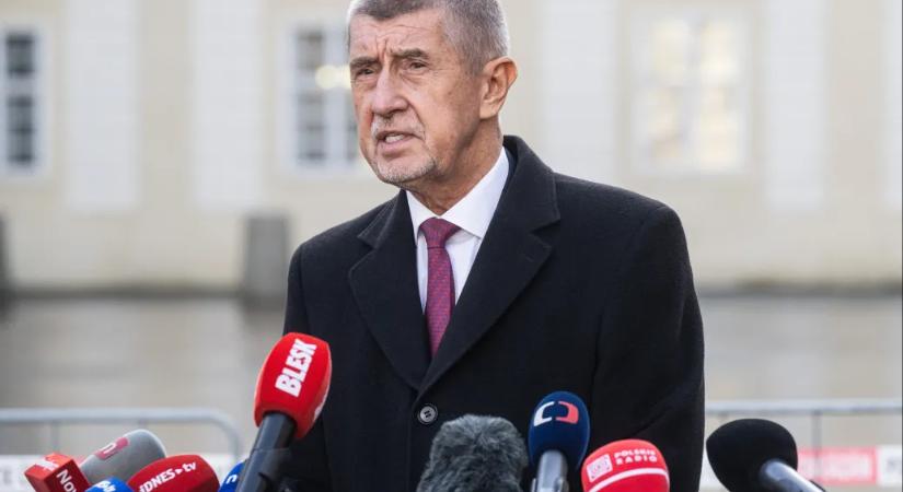 Babiš letette a miniszterelnöki esküt, a világ legjobb helyévé akarja tenni Csehországot