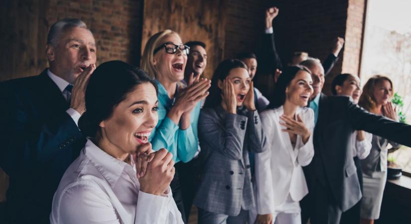 A községházára sétált be segítségért az elveszett Bella, ahol olyasmi történt, amire senki nem számított