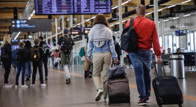 Brutális a forgalom Ferihegyen – egy dán volt a19 milliomodik utasa, dőlnek a rekordok