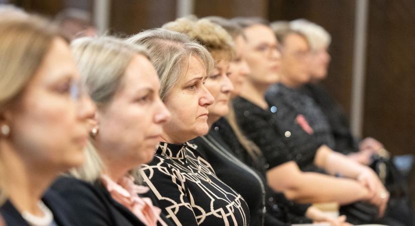 Az 1956-os nőtüntetésre emlékeztek (galéria)