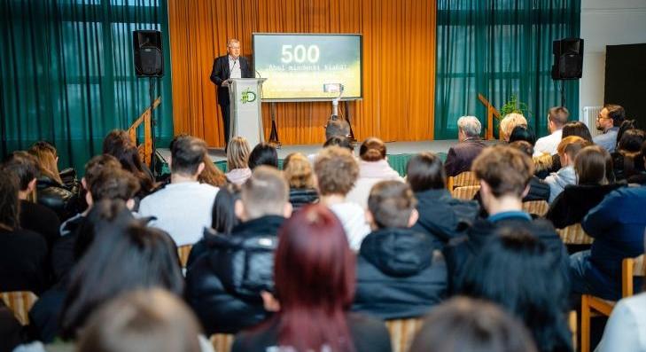 Lármás 500 a DISZI-ben és az URKÁI-ban 