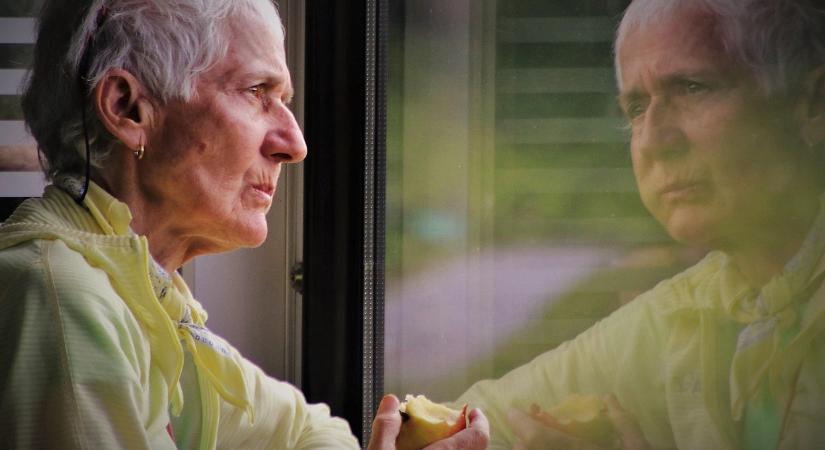 Alzheimer-kórhoz vezethet, ha ezt csinálja a kezével