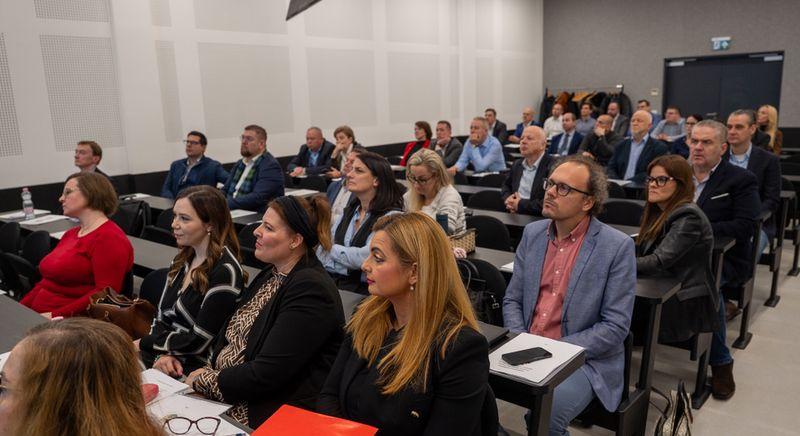 Új célok a debreceni gyógyszeripari klaszternél