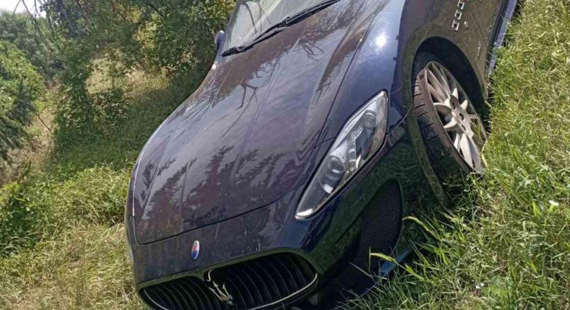 Luxusautókat loptak Németországban, itthon adták el