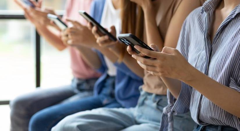 Megszűnhet az egyik legidegesítőbb probléma a mobiltelefonoknál