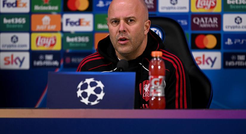 Arne Slot: „Salah most nem utazott velünk, nem tudom, hogy hétvége megoldódik-e az ügye…”