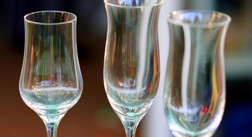 Mi határozza meg a pálinka árakat?