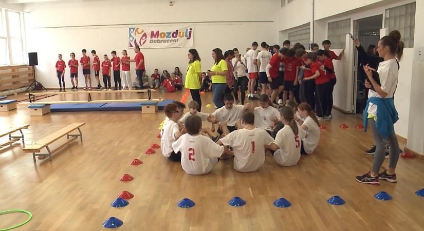 Mozdulj, Debrecen!: sportvetélkedőt rendeztek a Szent Bazil Görögkatolikus Technikumban