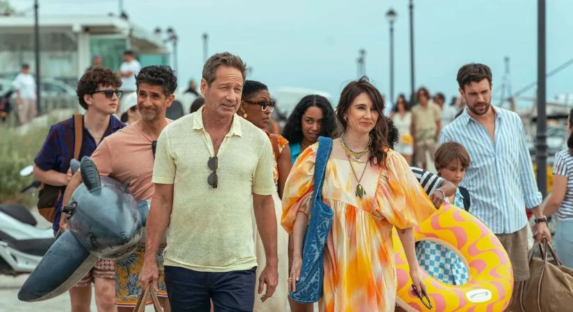 David Duchovny az év leggyatrább sorozatával égeti ki a maradék agysejtjeinket