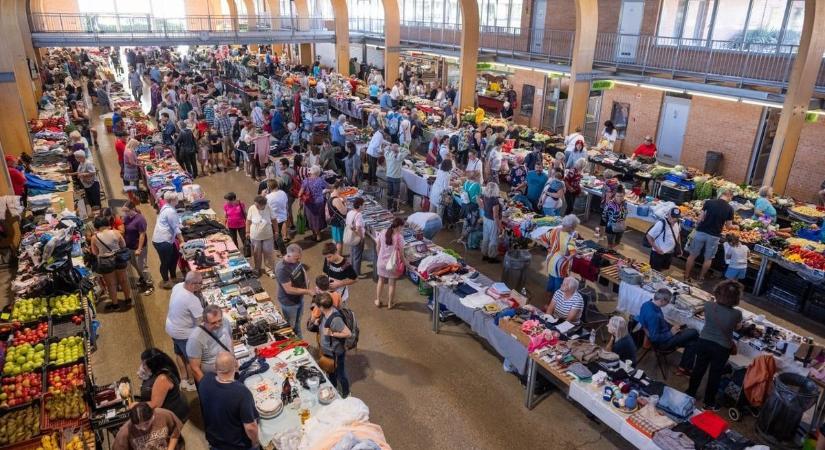 Elegük lett az őstermelőknek a Mars téri piacon, januártól olyan változás jönne, ami teljesen ellehetetlenítené őket