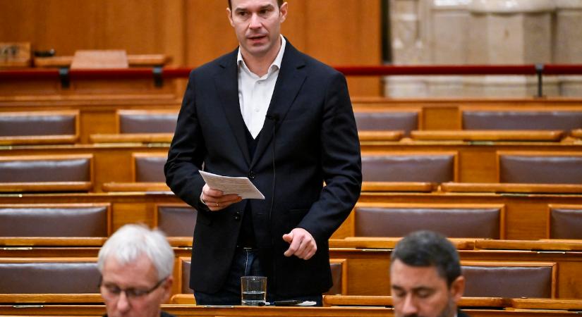 373 ezer forintos garantált bérminimum jön