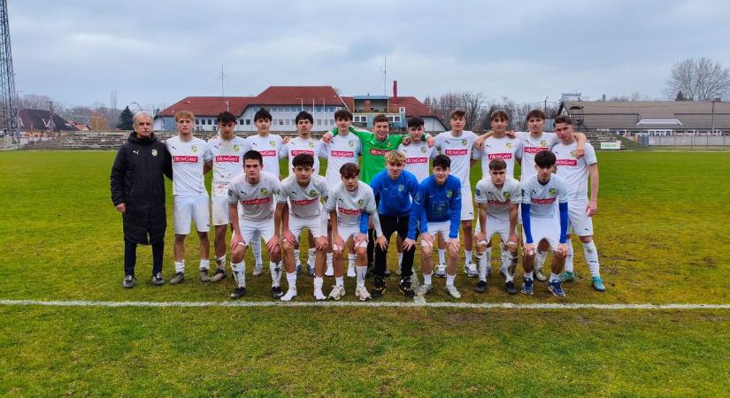Libabőrös pillanatok Siófokon: a legjobb 8 közé lőtte magát a Siófoki Bányász U19
