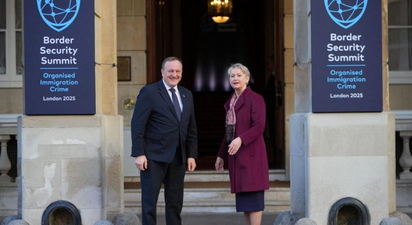 Litvánia rendkívüli állapotot hirdetett a belorusz csempész-léggömbök miatt