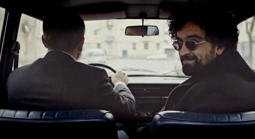 Így csinált a mesterséges intelligencia Magda Marinkóból majdnem-Antonio Banderast