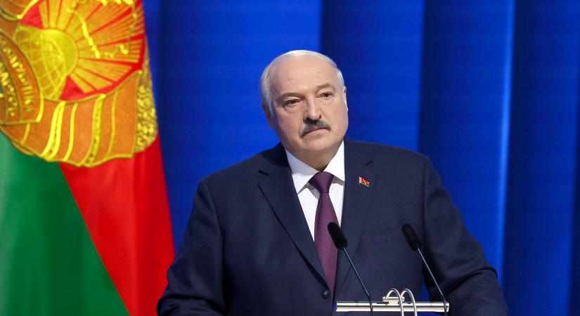 Lukasenka: Litvánia felfújja a ballonügyet, mi nem akarunk háborút
