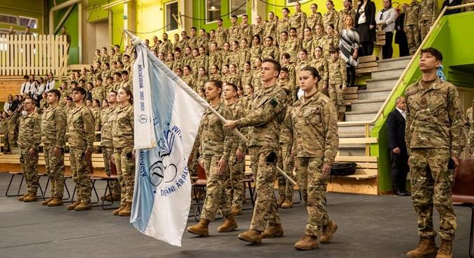 Közel háromszor annyian tanulnak honvédelmet az iskolákban, mint tavaly