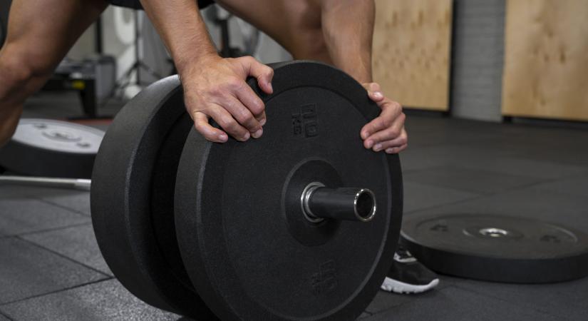 Az ügyészség vádat emelt egy nemzetközi sportszövetség volt vezetője ellen