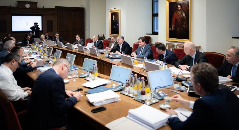 Orbán Viktor: "Ez olyan, mint a Fradileves: mindent bele!"