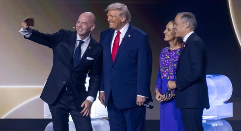 Feljelentették a FIFA etikai bizottságánál Infantinót a Trumphoz való dörgölődzés miatt
