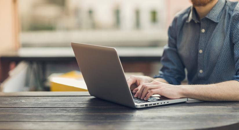 eÁFA: videókkal segít a NAV