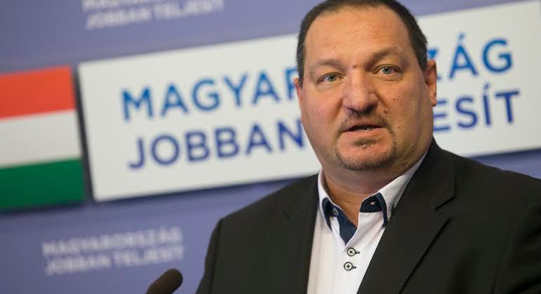 Folytatódik a generációváltás a Fideszben: lecserélik Németh Szilárdot, kiderült ki lesz a csepeli jelölt helyette