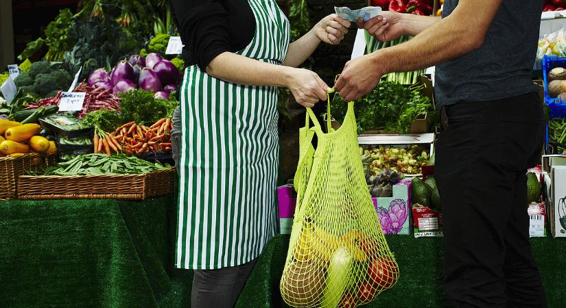 Brüsszel bekeményít: ezentúl nem lehet akármilyen élelmiszert behozni Európába