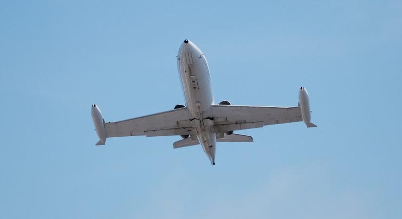 Megdöbbentő landolási kísérletet vettek videóra a repülőtéren