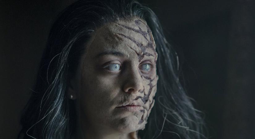 Mától a Netflixen: A természetfeletti vámpíros horrorsorozat 2. évada is felkerült a platformra!