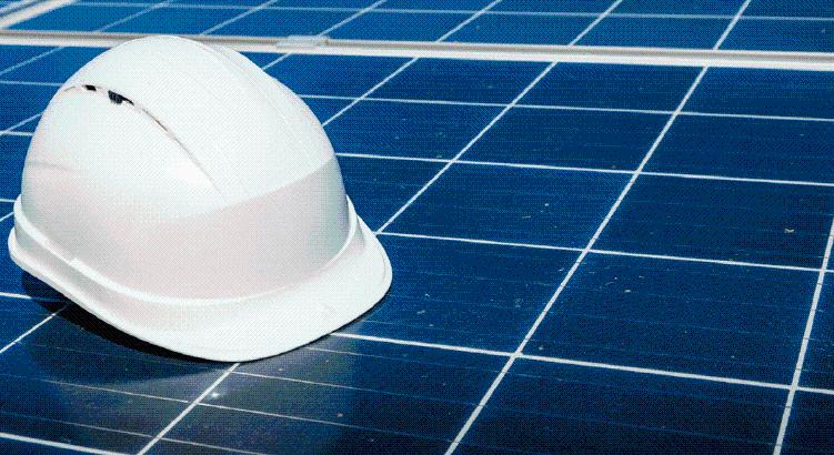 Megéri-e a KKV-nak napelembe fektetnie?