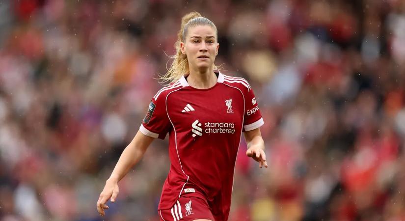 Rettegett a Liverpool játékosa, testőrt fogadott a zaklatás ellen