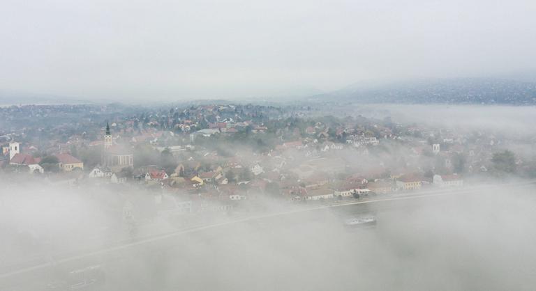 Kettészakad az ország, tizenegy vármegyére adtak ki figyelmeztetést