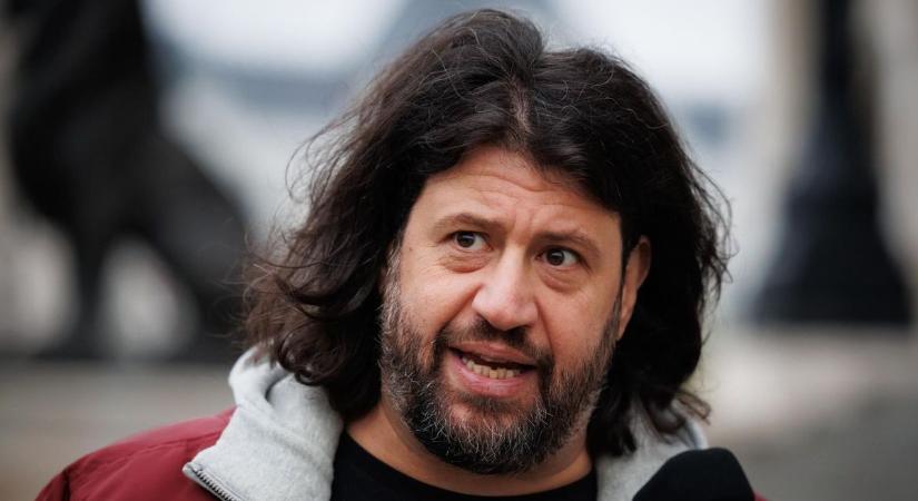 Ez valami új rekord lehet: a belpesti gőg már-már fullasztó koncentrációban árad Puzsér Róbert új elgondolásából