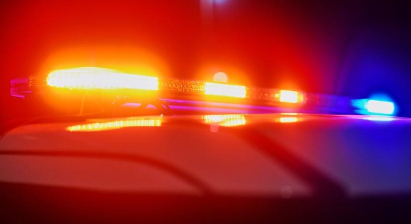 Döbbenetes videón, ahogyan becsapódik az autópályán egy repülőgép