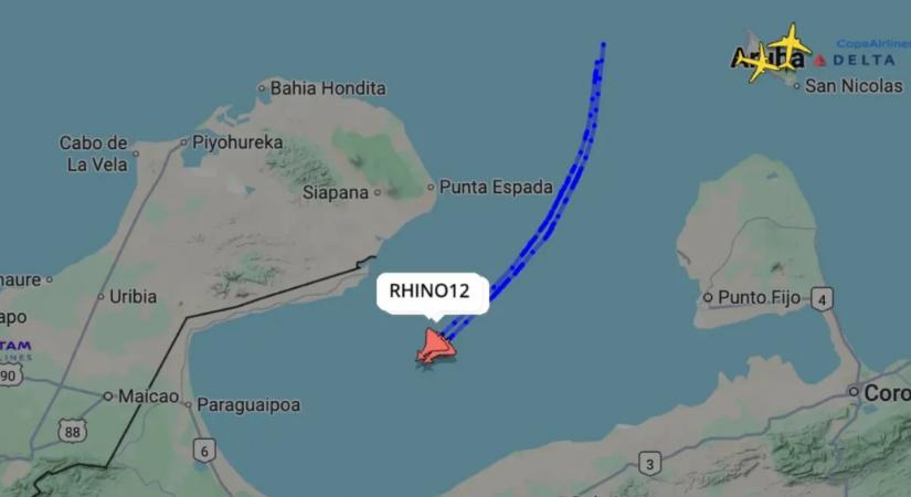 Rekord mennyiségű ember követte online, hogy két amerikai vadászgép köröz a venezuelai öböl felett